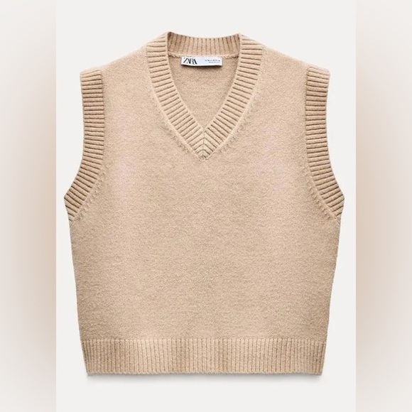 Zara Women’s Plain Knit Sweater Vest in Mid-Camel - Picture 2 of 5